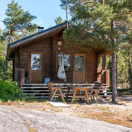 Semesterbostad Pinetree With Loft *
