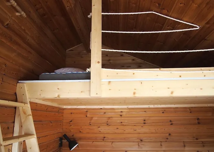 Pinetree With Loft *